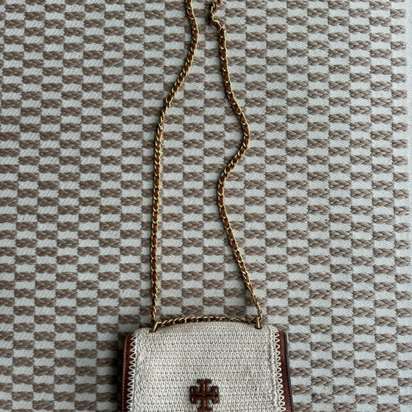 Tory Burch Cream Purse - Picture 5 of 13